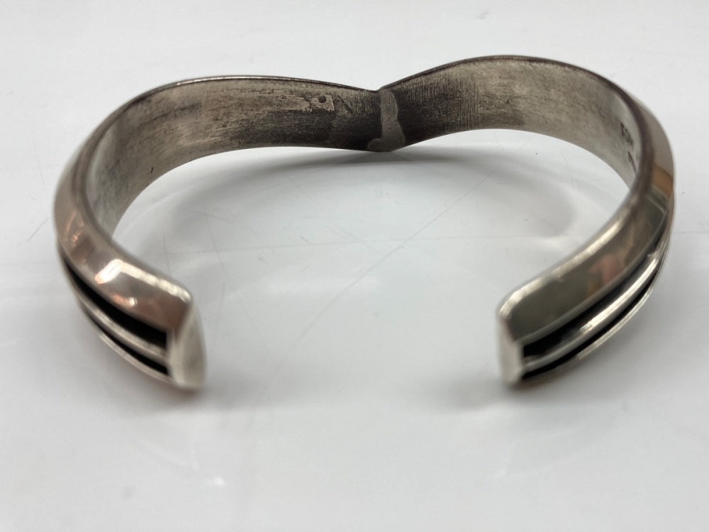 TOM HAWK トムホーク V LINE BANGLE TOM HAWK トムホーク V LINE BANGLE TOM HAWK トムホーク V 1