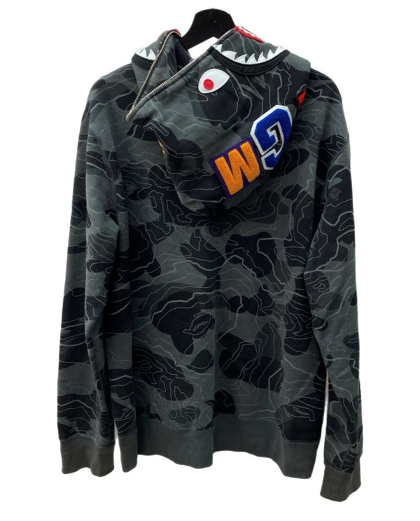 アベイシングエイプ A BATHING APE LAYERED LINE CAMO SHARK FULL ZIP HOODIE シャーク フルジップ フーディ 黒 パーカ 総柄 ブラック XLサイズ 104MT-1621
