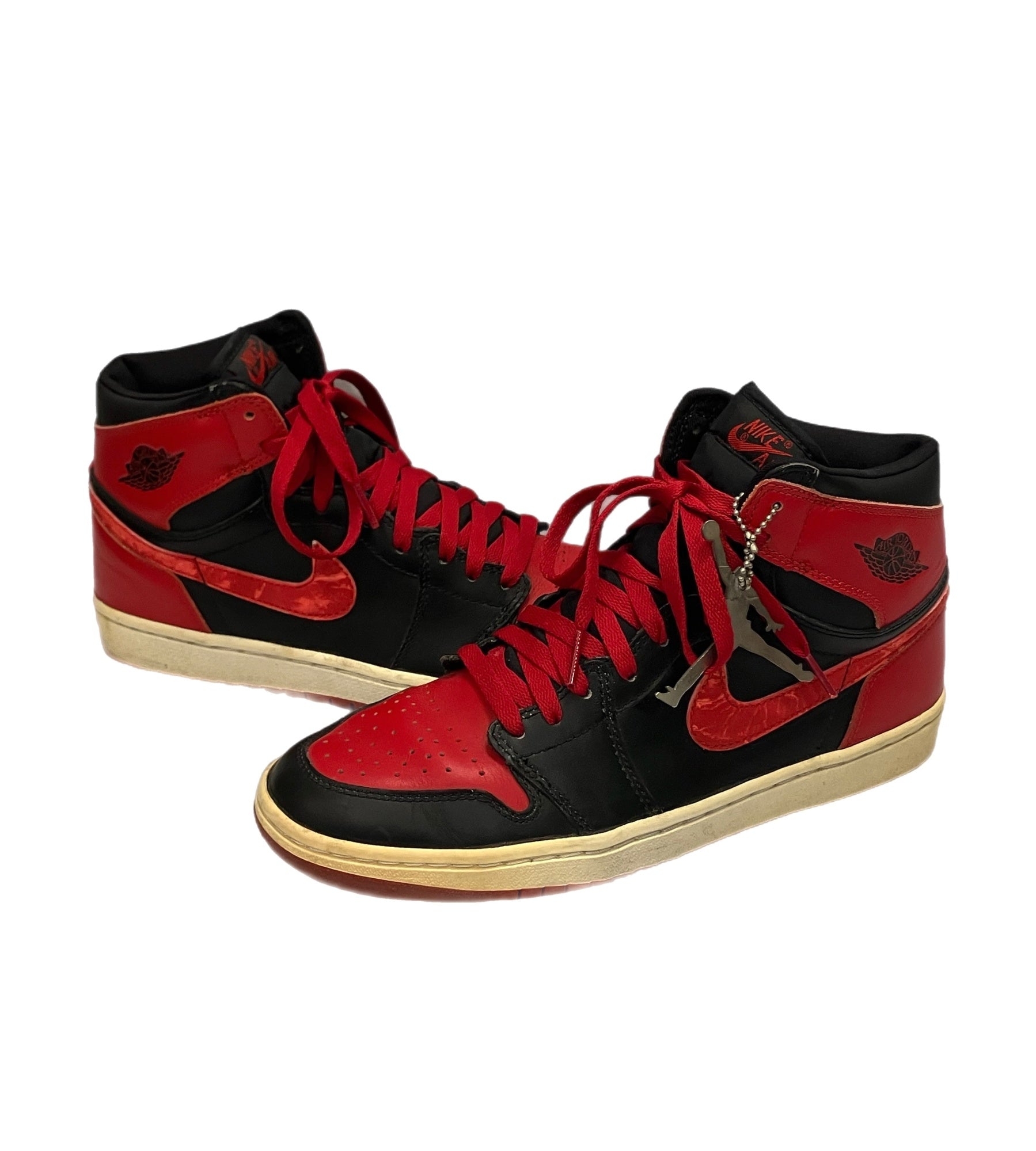 ジョーダン JORDAN Nike Air Jordan 1 Retro High Black Varsity Red Bred 2001 ナイキ  AJ1 ブレッド 復刻 136066-061 メンズ靴 スニーカー レッド 27cm 101-shoes1781 | 古着通販のドンドンサガール