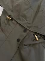 ニジュウサンク 23区 ライトアウター フード付き ブルゾン 7031233 ジャケット カーキ サイズ38 101LT-163