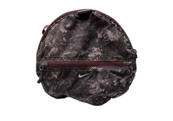 ナイキ NIKE × UNDERCOVER アンダーカバー GYAKUSOU ギャクソウ BOSTON BAG ボストン バッグ ドラム 黒 バッグ メンズバッグ ボストンバッグ 総柄 ブラック 104B-72