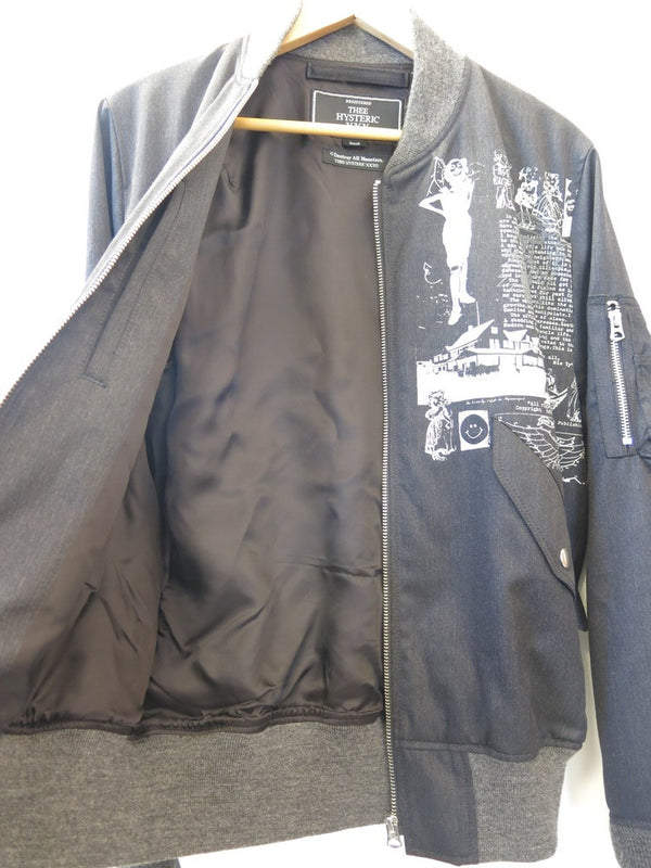 THEE HYSTERIC XXX ジィヒステリックトリプルエックス ブルゾン 薄ジャケット JKT プリント ジップ ウール100％ 日本製 made inJAPAN ブラック 黒 0641AB01 サイズS メンズ (TP-655)