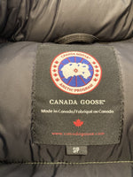 カナダグース CANADA GOOSE FREAK'S STORE ダウンベスト GLADSTONE グラッドストーン ダウンベスト カーキ ベスト ロゴ ワンポイント   4133JM R ベスト ロゴ カーキ Sサイズ 101MT-361
