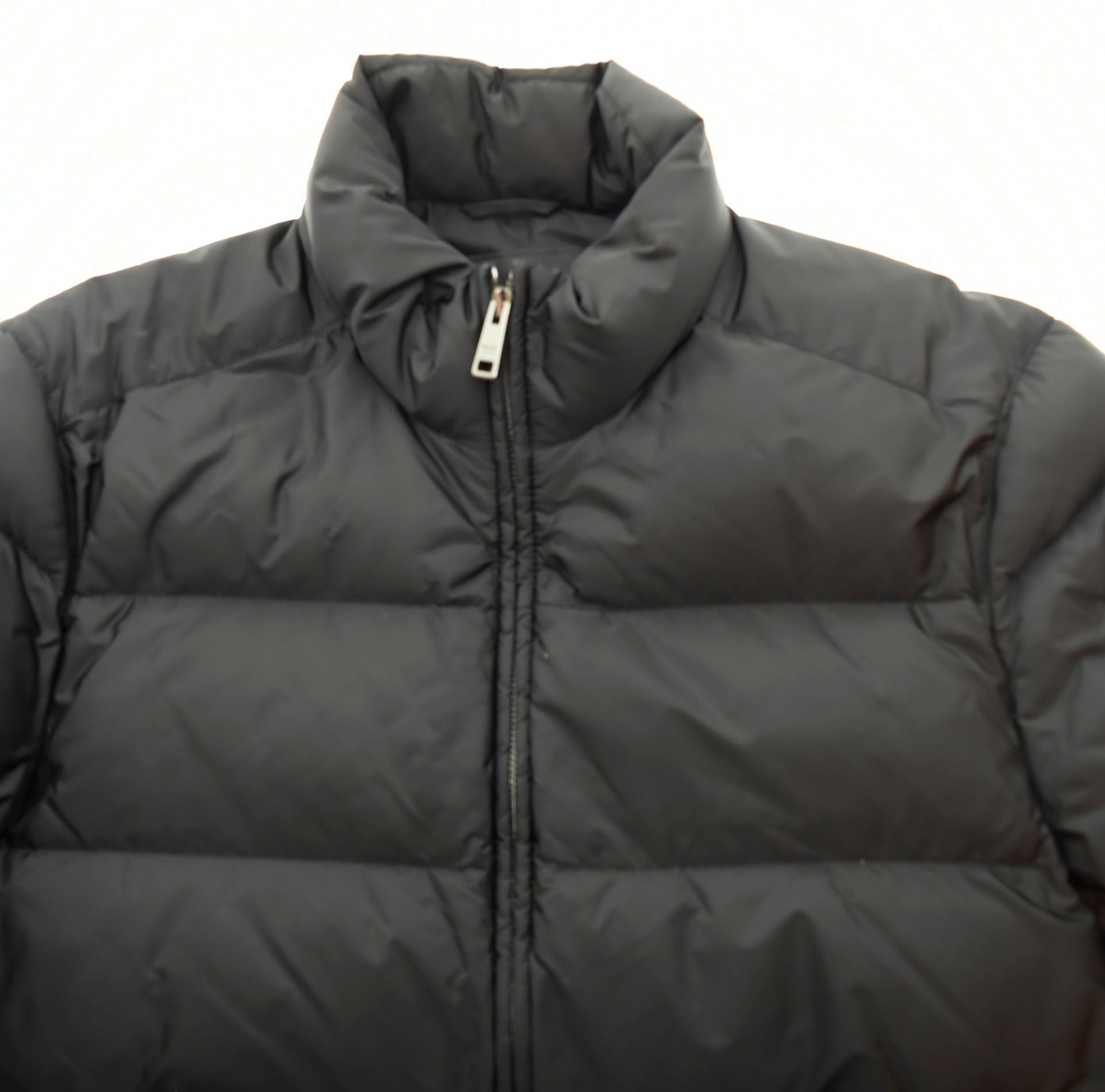 プラダ PRADA 袖ワッペン Down jacket ダウンジャケット 黒 RN98339 CA34767 52 ジャケット ワンポイント ブラック  103MT-35