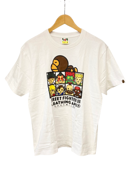 ア ベイシング エイプ A BATHING APE STREET FIGHTERⅡ ストリートファイター capcom a bathing ape bape カプコン CAPCOM 半袖 プリント ホワイト系 白 Tシャツ プリント ホワイト Mサイズ 101MT-1018