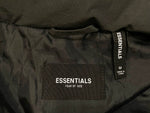 エッセンシャルズ ESSENTIALS エフオージーエッセンシャルズ FOG ESSENTIALS パファージャケット アウアー ブラック系 黒 ロゴ  ジャケット 無地 ブラック Mサイズ 101MT-1570