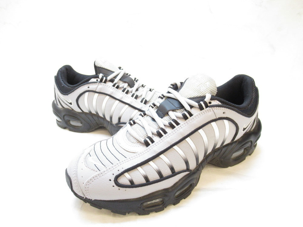 NIKE AIR MAX TAILWIND 4 ナイキ エア マックス テイルウィンド