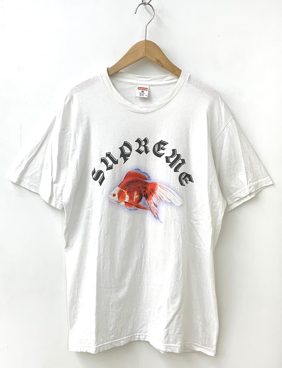 Supreme 16ss 金魚tee Sサイズ ブラックTシャツ/カットソー(半袖/袖なし)