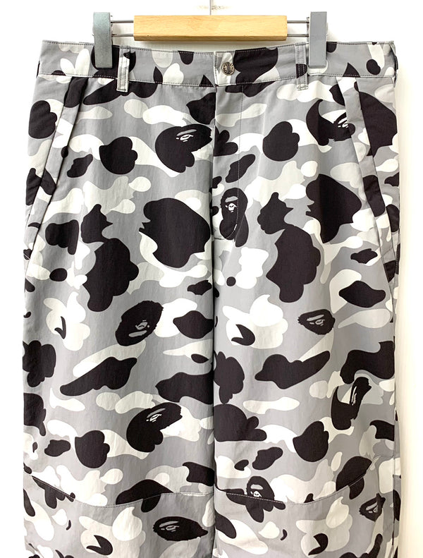 ア ベイシング エイプ A BATHING APE ファーストカモ 1st camo カーゴパンツ ボトムスその他 ロゴ グレー 201MB-444