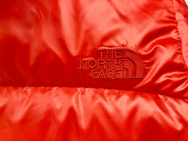 ノースフェイス THE NORTH FACE ダウン ジャケット コート アウター 刺繍ロゴ フード レッド系 赤 NDW91242 ジャケット ロゴ レッド Mサイズ 101LT-70