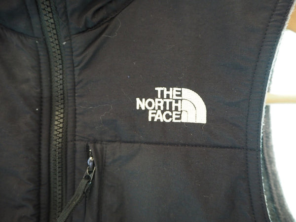 ノースフェイス THE NORTH FACE Denali Fleece Vest デナリ フリースベスト ボーイズ キッズ サイズ140 140cm NAJ61702 ベスト ロゴ グレー 140サイズ 101KT-1