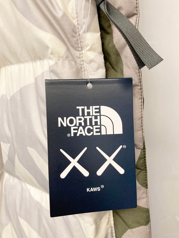 ノースフェイス THE NORTH FACE THE NORTH FACE XX KAWS RETRO 1996