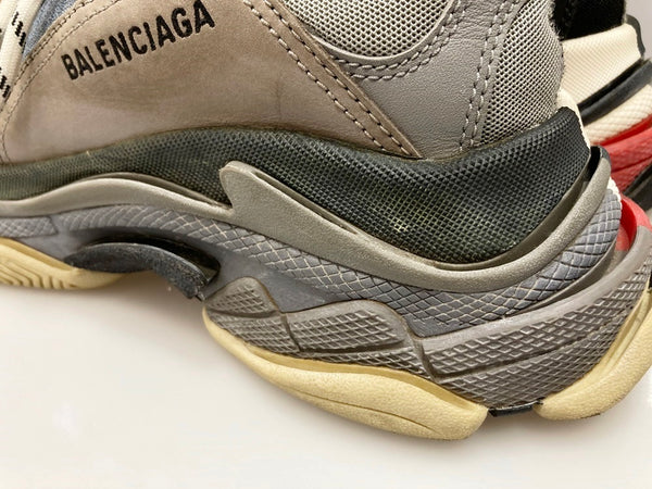 バレンシアガ BALENCIAGA TRIPLE S トリプルS バイカラー ダッドスニーカー 18AW 汚れ加工 シューズ ブラック系 黒 グレー系  533891 メンズ靴 スニーカー 27.5cm 101-shoes982