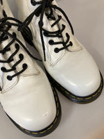 ドクターマーチン Dr.Martens 8ホールブーツ 編上げ カジュアルブーツ 白×黒 メンズ靴 ブーツ その他 ホワイト 101-shoes890