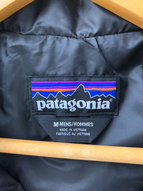 パタゴニア PATAGONIA ナノ パフ ジャケット ジップアップ 84212 ジャケット ロゴ ブラック Mサイズ 201MT-1480