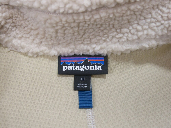 パタゴニア PATAGONIA Patagonia クラシック レトロX ジャケット ボア ロゴ  23056 ジャケット ロゴ ベージュ 101MT-174