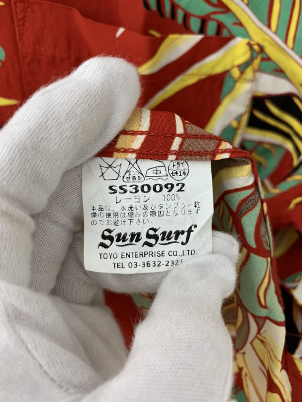 サンサーフ SUN SURF アロハ シャツ 東洋エンタープライズ  SS30092 半袖シャツ 花・植物 レッド Mサイズ 201MT-271