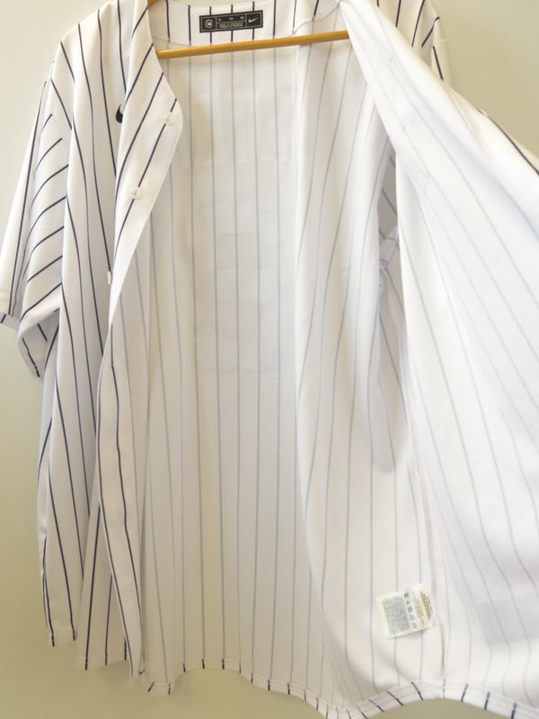 NIKE ナイキ Derek Jeter New York Yankees ニューヨーク ヤンキース デレク ジーター ジーターモデル 2020 MLB レプリカ ユニフォーム ジャージ 半袖 シャツ ボタン トップス ホワイト 白 ストライプ サイズXL メンズ (TP-679)