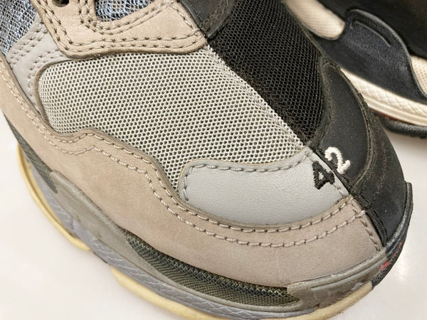 バレンシアガ BALENCIAGA TRIPLE S トリプルS バイカラー ダッドスニーカー 18AW 汚れ加工 シューズ ブラック系 黒 グレー系  533891 メンズ靴 スニーカー 27.5cm 101-shoes982