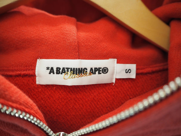 ア ベイシング エイプ A BATHING APE BABY MILO ベビーマイロ パーカー 長袖 フーディ 日本製 赤 パーカ キャラクター レッド Sサイズ 101MT-417