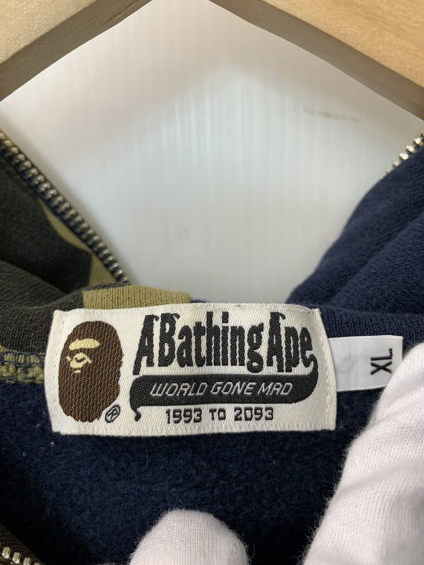 アベイシングエイプ A BATHING APE SHARK FULL ZIP HOODIE シャーク フルジップ 1870-115-048 パーカ カモフラージュ・迷彩 ネイビー LLサイズ 201MT-243