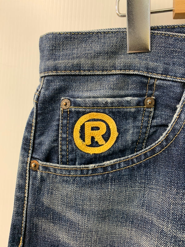 アベイシングエイプ A BATHING APE デニムパンツ ジーンズ R 刺繍 日本製 デニム ワンポイント ブルー Lサイズ 201MB-242