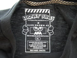 Looney Tunes × AKA Also Known As  AKA ルーニーチューンズ バックスバニー Tシャツ 半袖 ブラック 黒 メンズ サイズXL (TP-886)