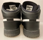 ナイキ NIKE AIR JORDAN 1 MID BG BLACK/WHITE/BLACK GIRLS エアジョーダン 1 ミッド ボーイズ 黒 ハイカット シューズ スニーカー  554725-049 レディース靴 スニーカー ブラック 24cm 101-shoes448