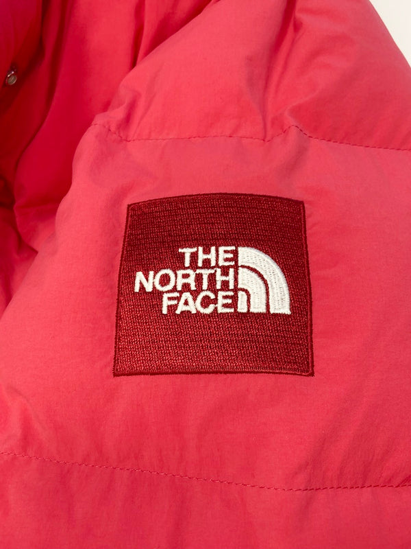ノースフェイス THE NORTH FACE CAMP SIERRA SHORT キャンプ シエラショート ダウン アウター 赤 ピンク系 NDW91401 ジャケット ロゴ レッド Mサイズ 101LT-90