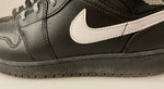 ナイキ NIKE AIR JORDAN 1 MID BG BLACK/WHITE/BLACK GIRLS エアジョーダン 1 ミッド ボーイズ 黒 ハイカット シューズ スニーカー  554725-049 レディース靴 スニーカー ブラック 24cm 101-shoes448