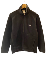 パタゴニア PATAGONIA Patagonia SYNCHILLA フリースプルオーバー ハーフジップ メキシコ製 黒 ロゴ 25737F0  ジャケット ワンポイント ブラック SSサイズ 101MT-293