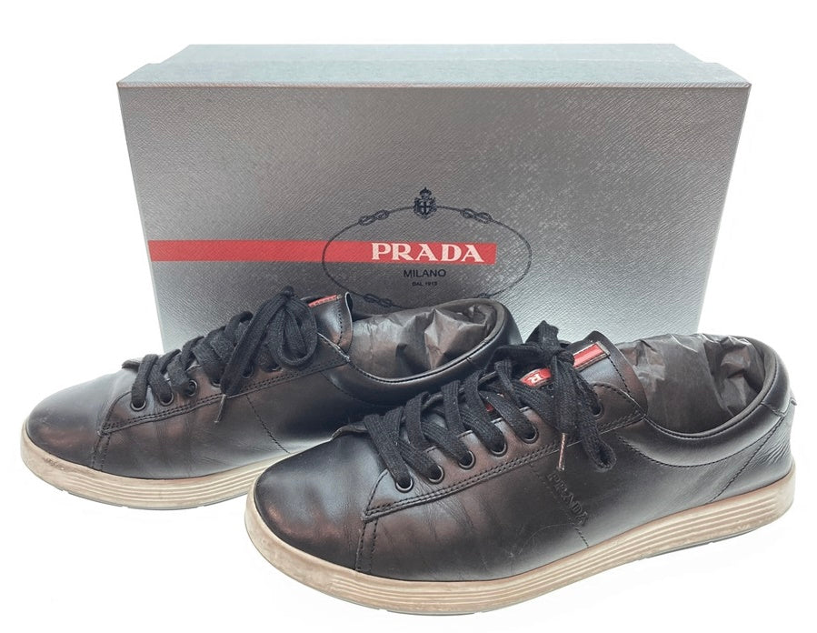 プラダ PRADA 型押しロゴ入り スニーカー シューズ PRADA SPORT プラダスポーツ ローカット ブラック 黒 4E 2860 メンズ靴  スニーカー ブラック 101-shoes436 | 古着通販のドンドンサガール