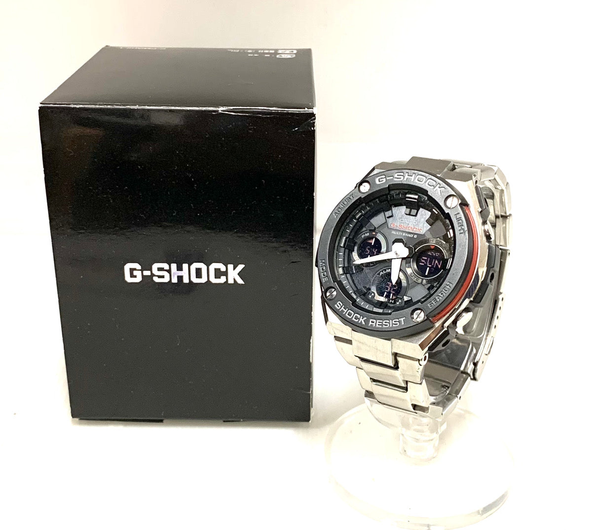 カシオG-Shock GST-W100D