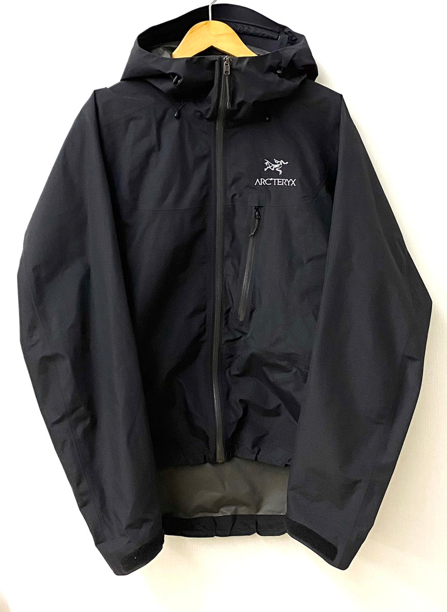 アークテリクス　ALPHA SLジャケット　ブラック　Mサイズ袖口に着用に伴う色落ち