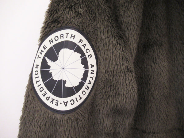 THE NORTH FACE ザ ノース フェイス Antarctica Versa Loft Jacket アンタークティカバーサロフトジャケット フリース アウター ジップ JKT カーキ 緑 ロゴ サイズL メンズ NA61930 (TP-748)