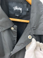 ステューシー STUSSY コーチジャケット ロゴ プリント ジャケット 刺繍 ブラック Mサイズ 201MT-885