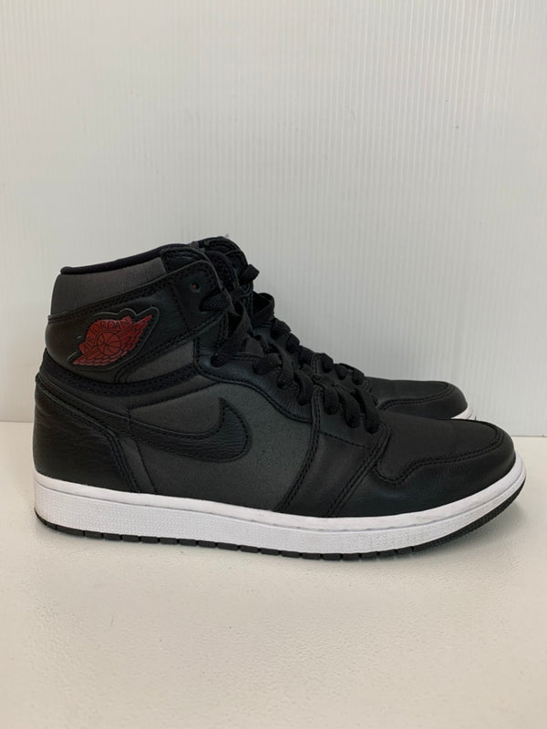 ナイキ NIKE エアジョーダン 1 レトロ ハイ オリジナル AIR JORDAN 1 RETRO HIGH OG 555088-060 メンズ靴 スニーカー ワンポイント ブラック 201-shoes274