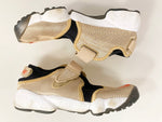 ナイキ NIKE WMNS AIR RIFT  MET ELEMENTGOLD/ORANGE PEEL ウィメンズ エア リフト  ベージュ系 シューズ  CJ7552-960 レディース靴 スニーカー ベージュ 25cm 101-shoes767